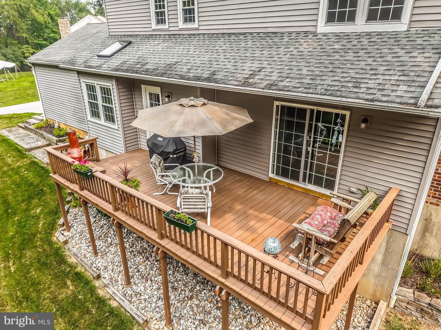 1466 Grove Avenue photo 19
