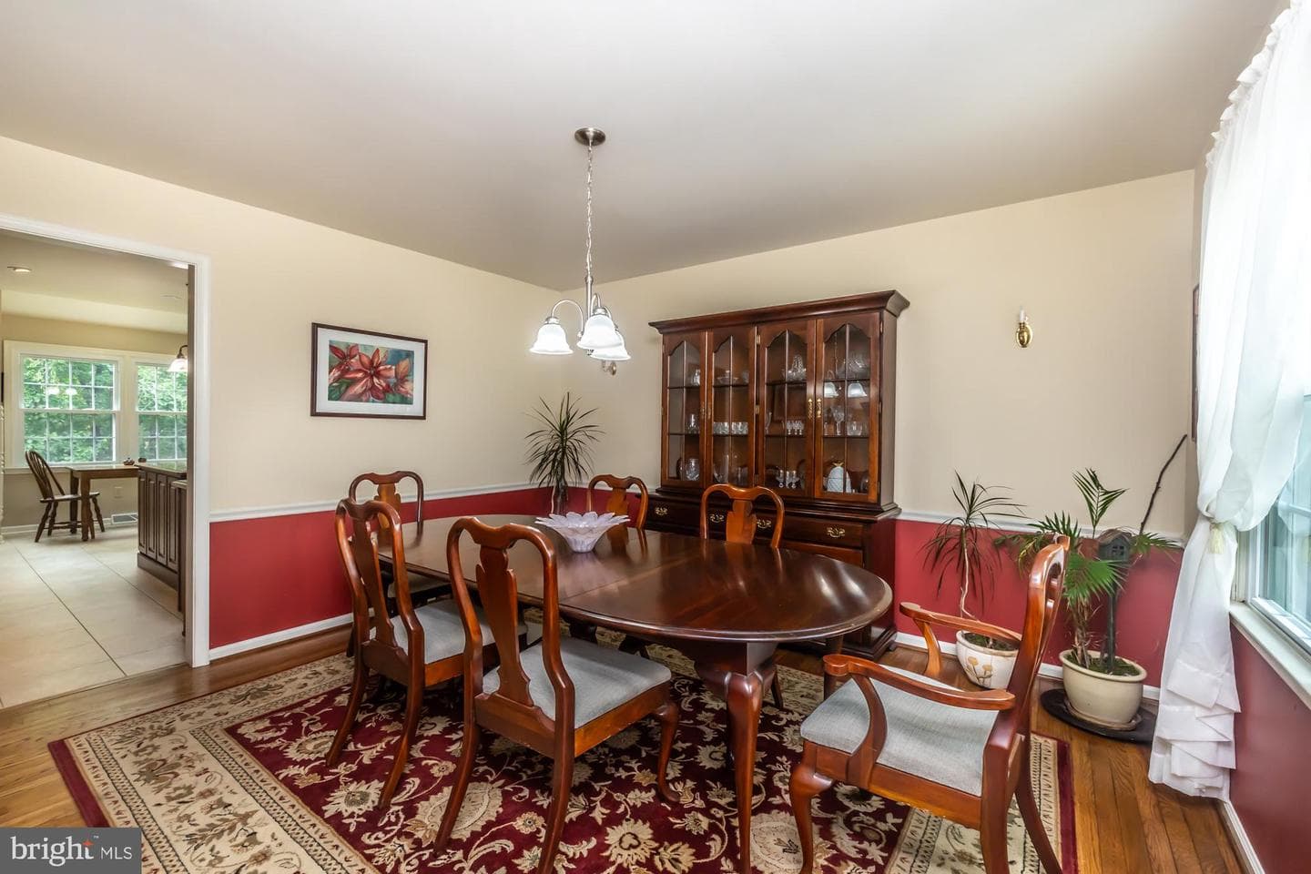 1466 Grove Avenue photo 24