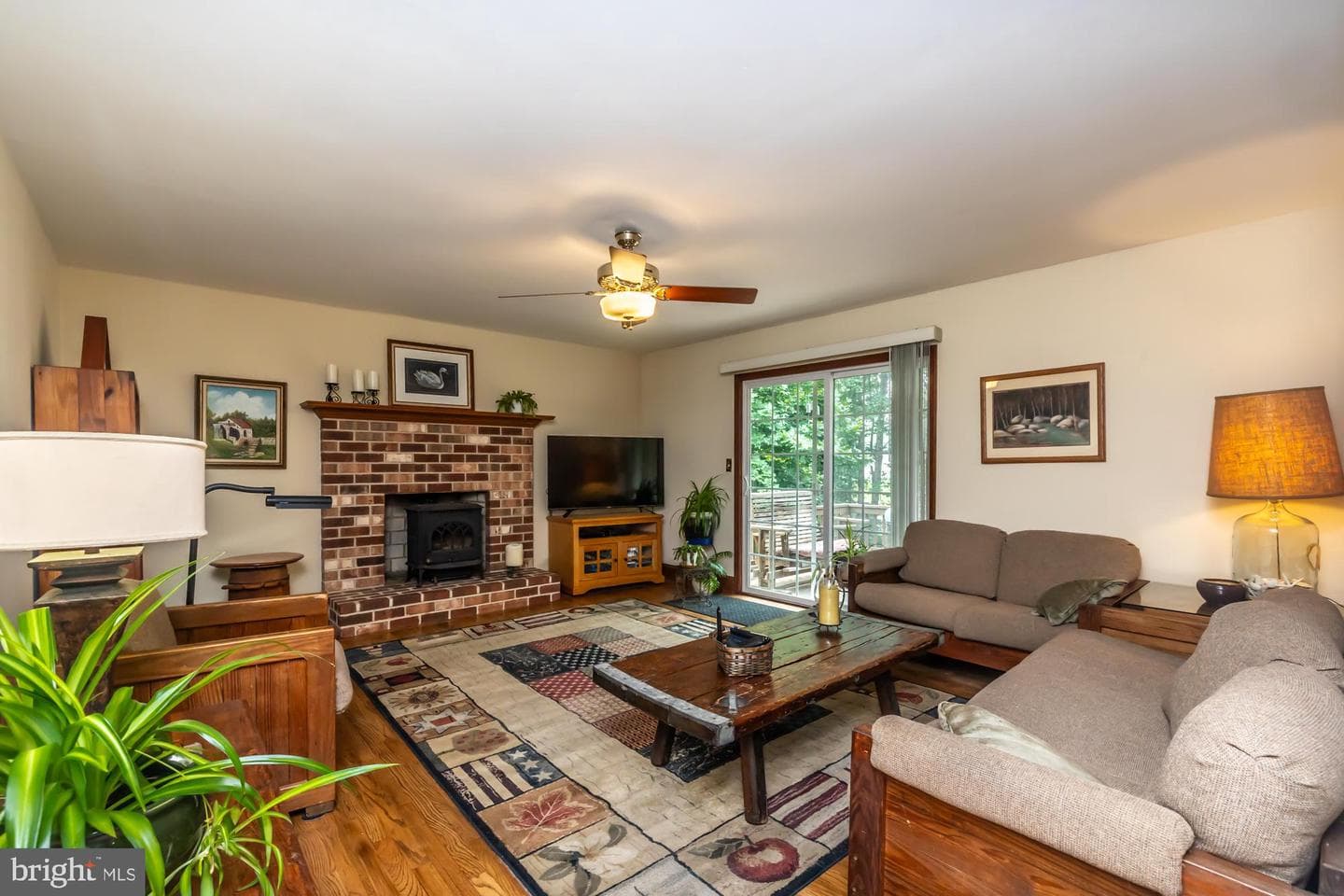 1466 Grove Avenue photo 34