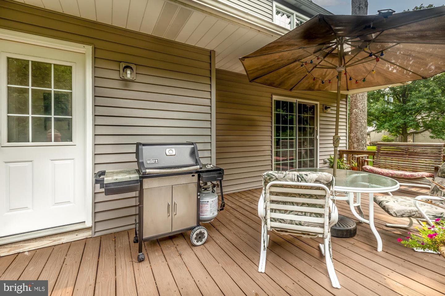 1466 Grove Avenue photo 38