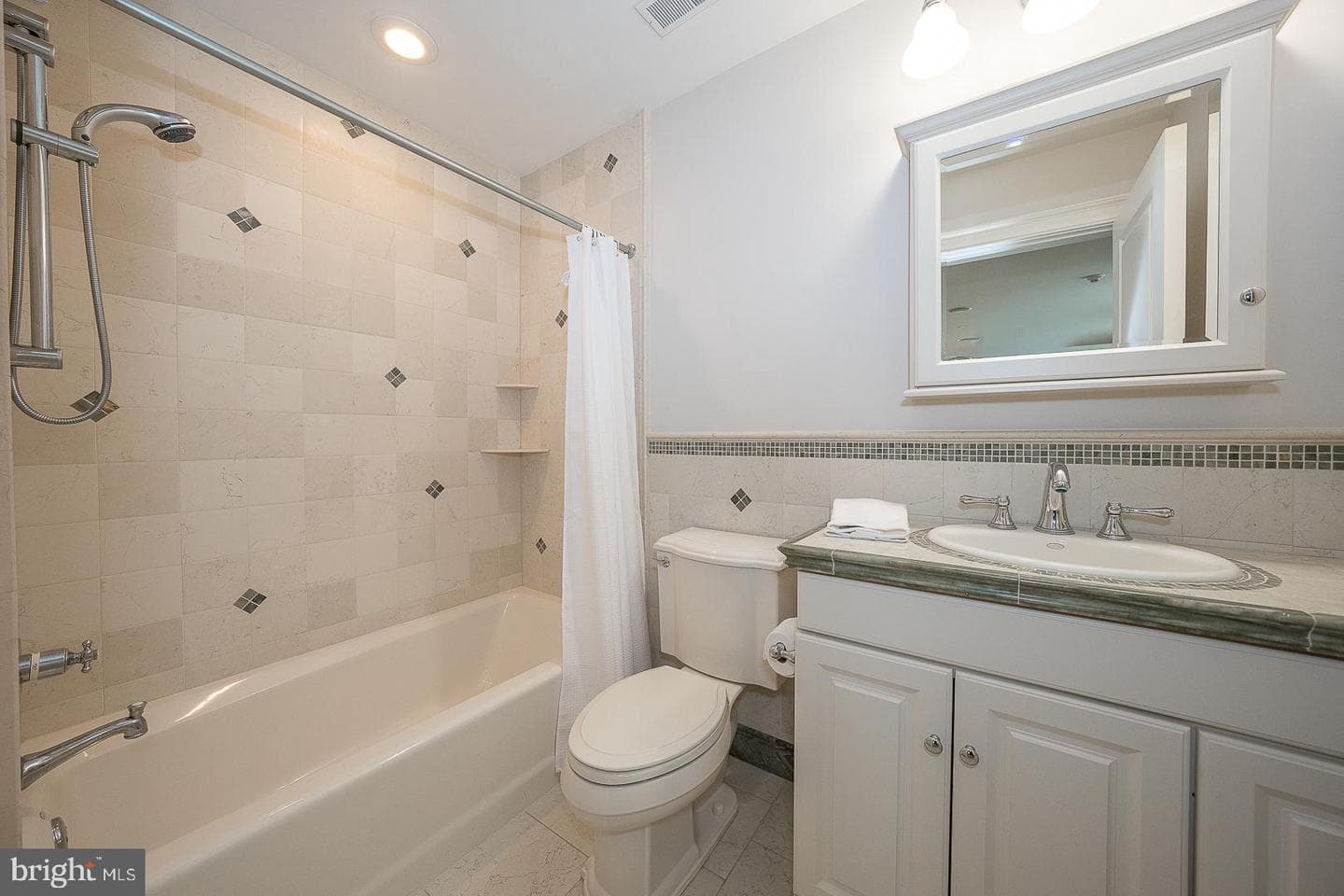 2048 Buttonwood Road photo 48