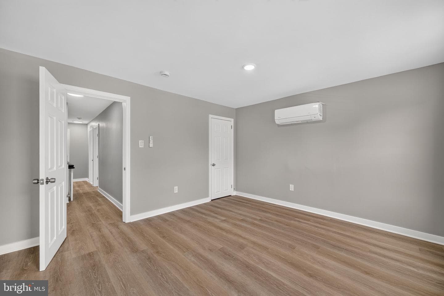 123 Jefferson Avenue photo 20