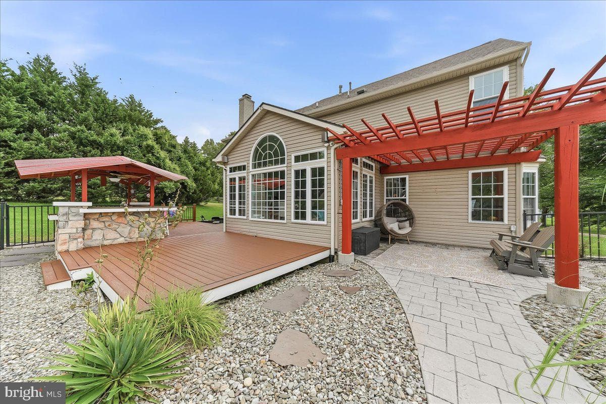 40 Caversham Drive photo 39