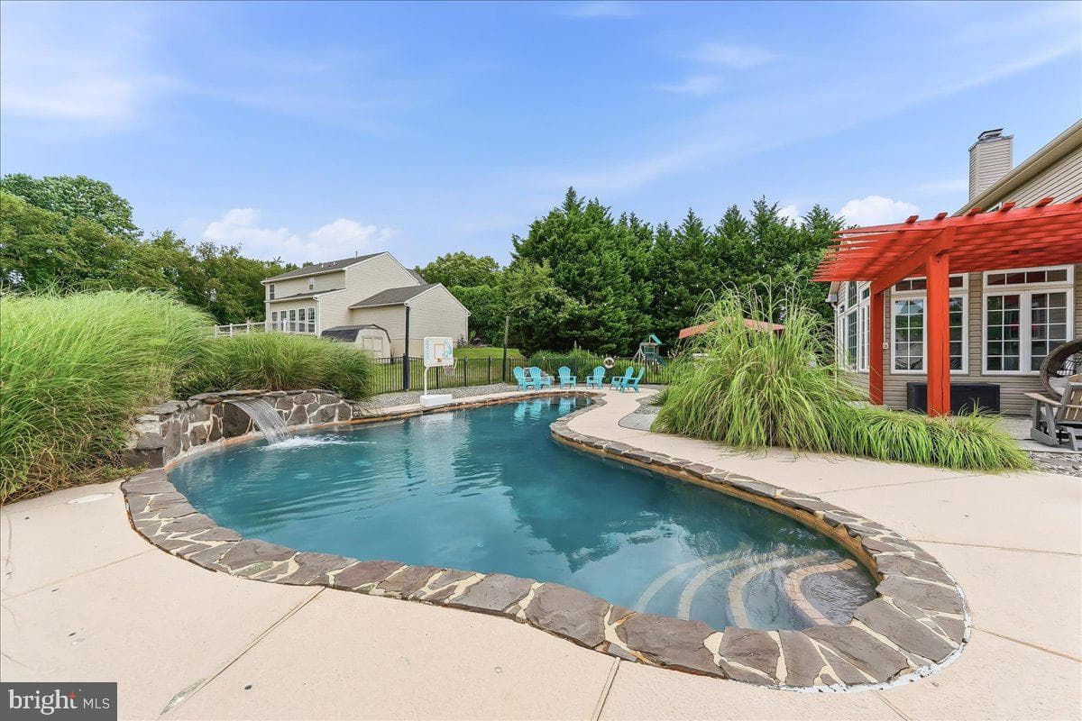 40 Caversham Drive photo 41