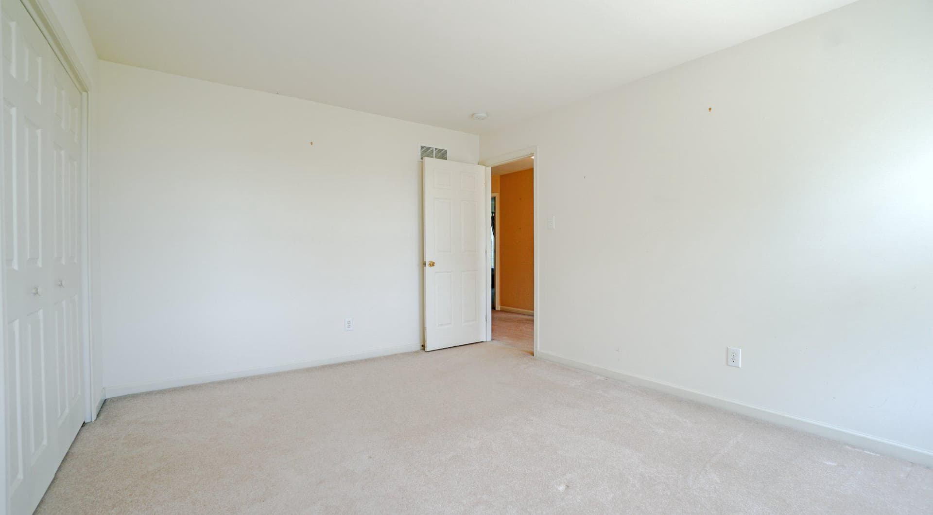 412 Buttonwood Lane photo 37