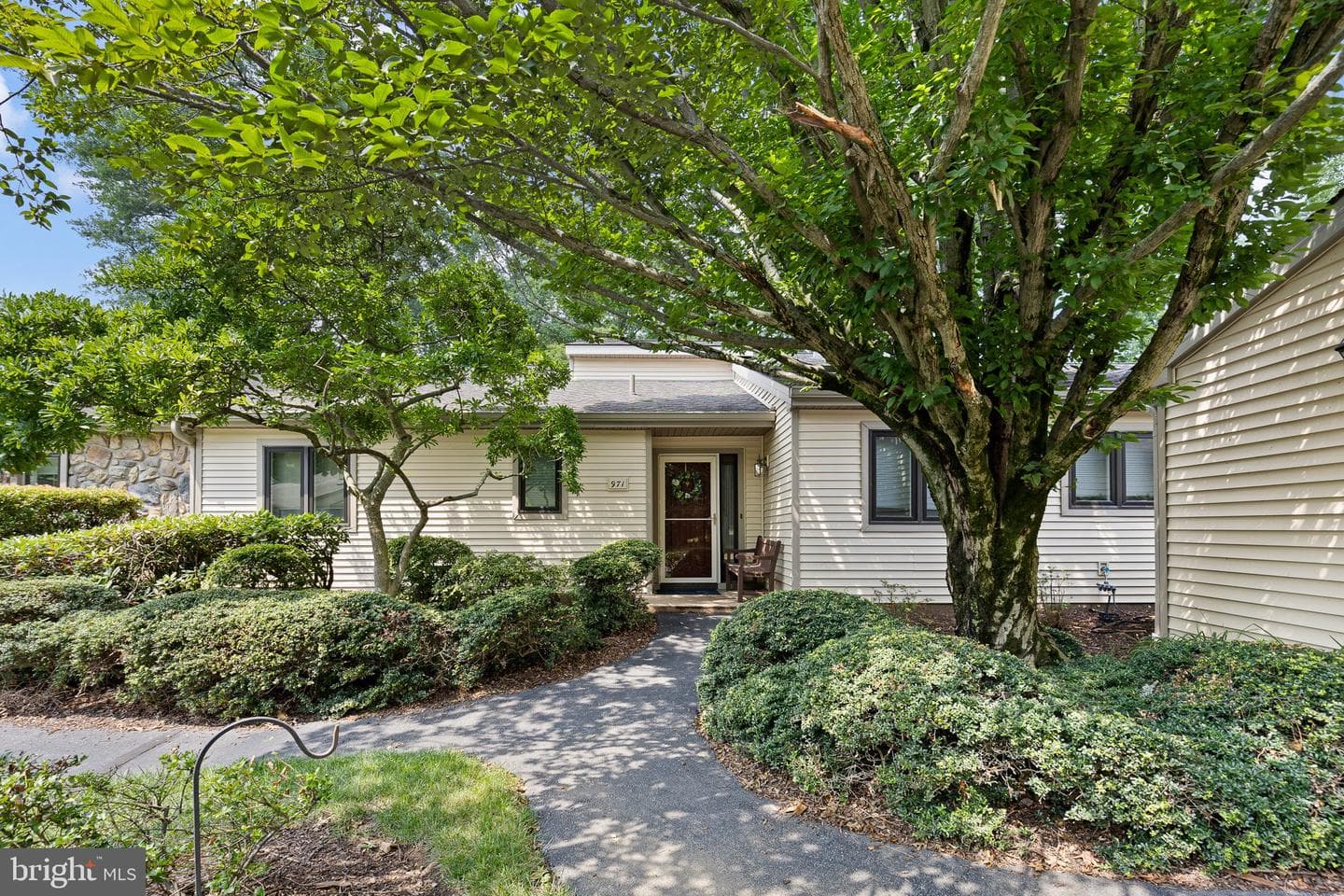 971 Kennett Way #971 photo 1
