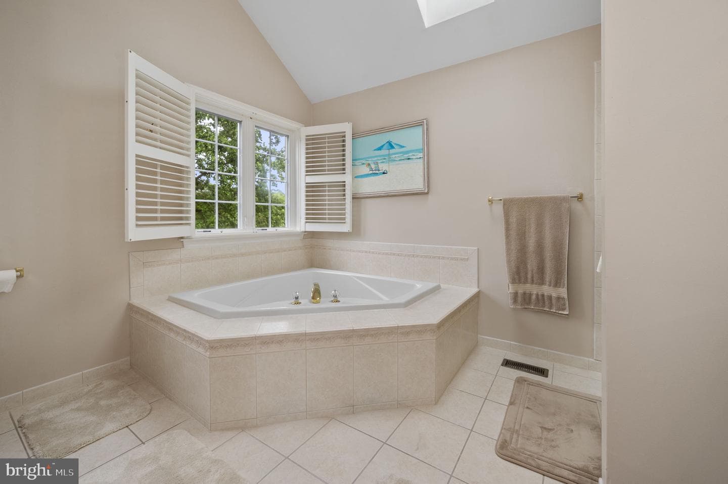 410 Misak Drive photo 23