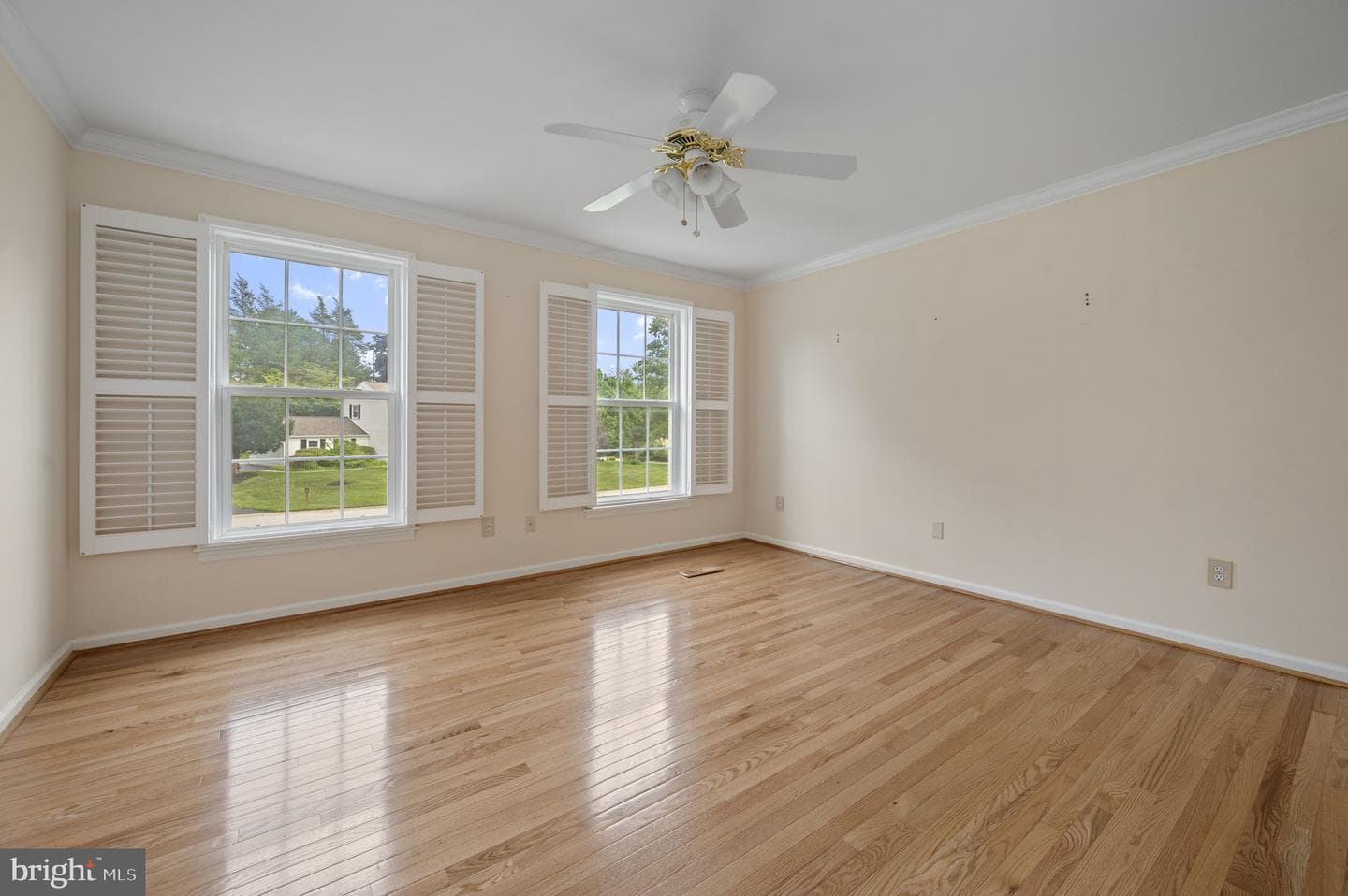 410 Misak Drive photo 26