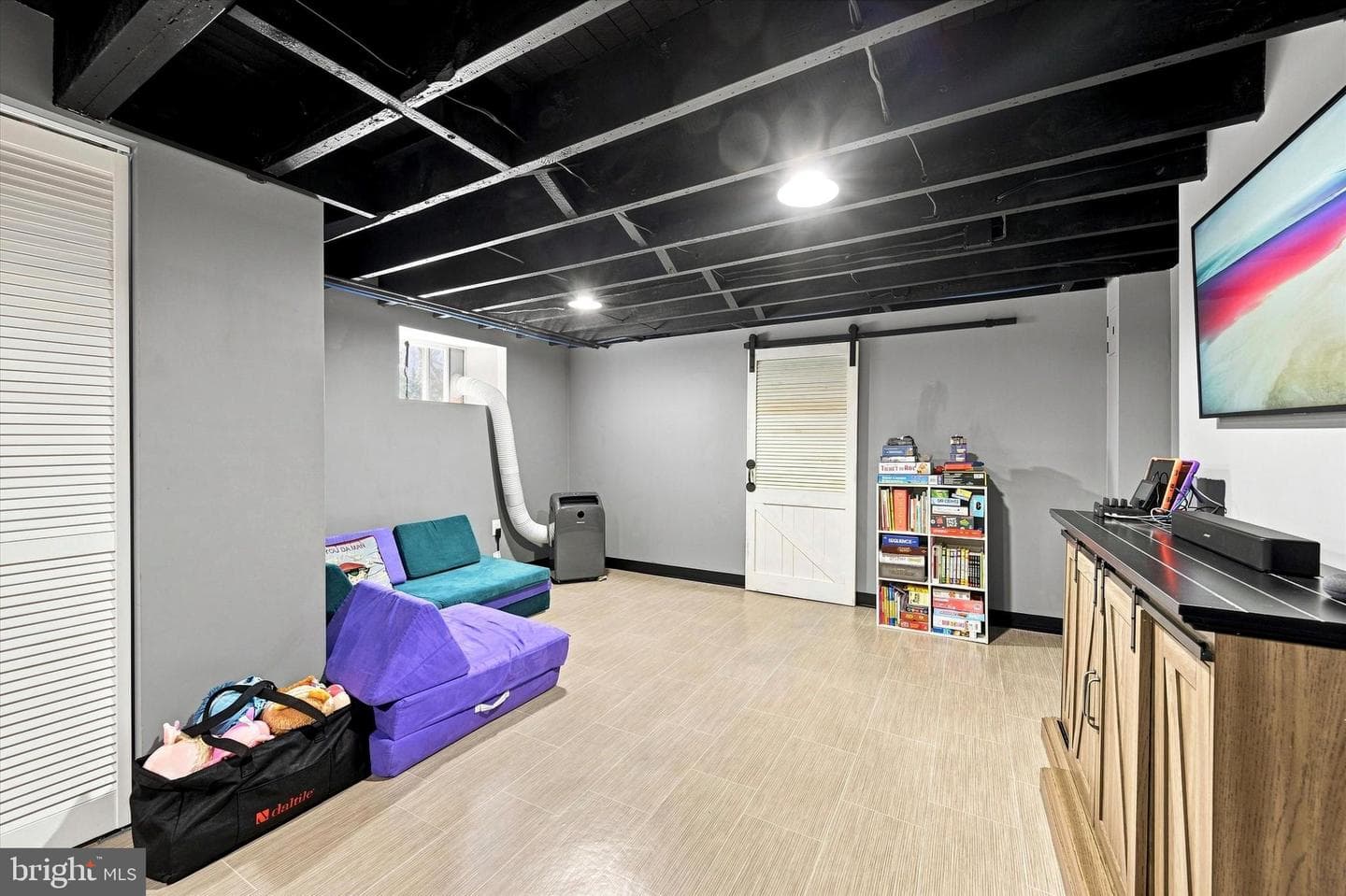 302 William Street photo 26