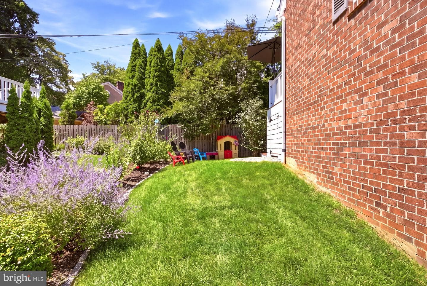 223 E Evans Street photo 47