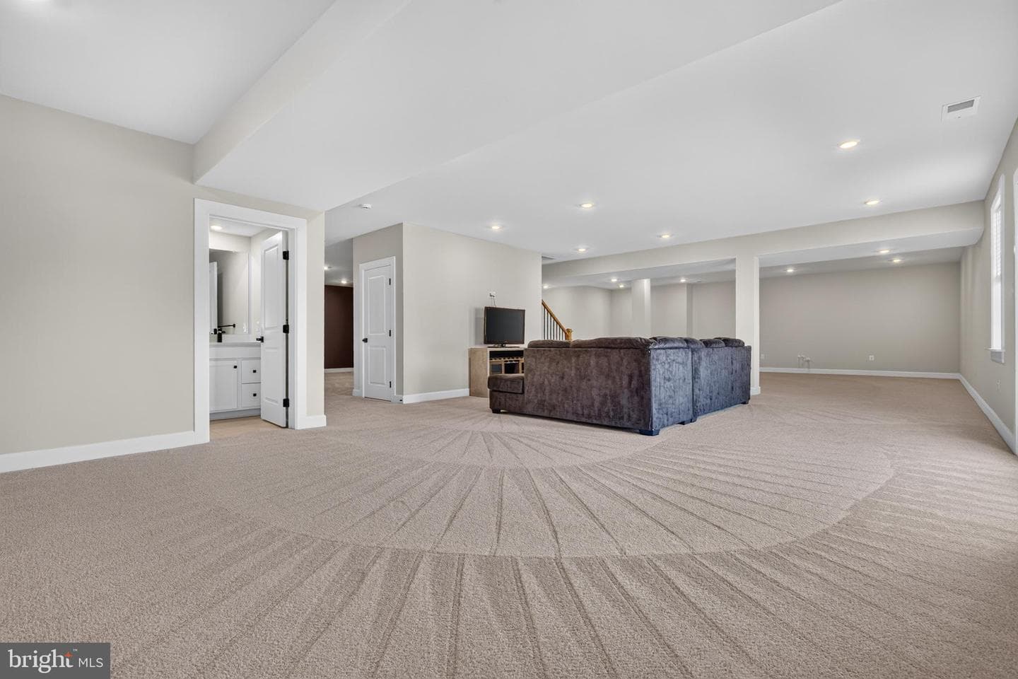 209 Alexis Court photo 48