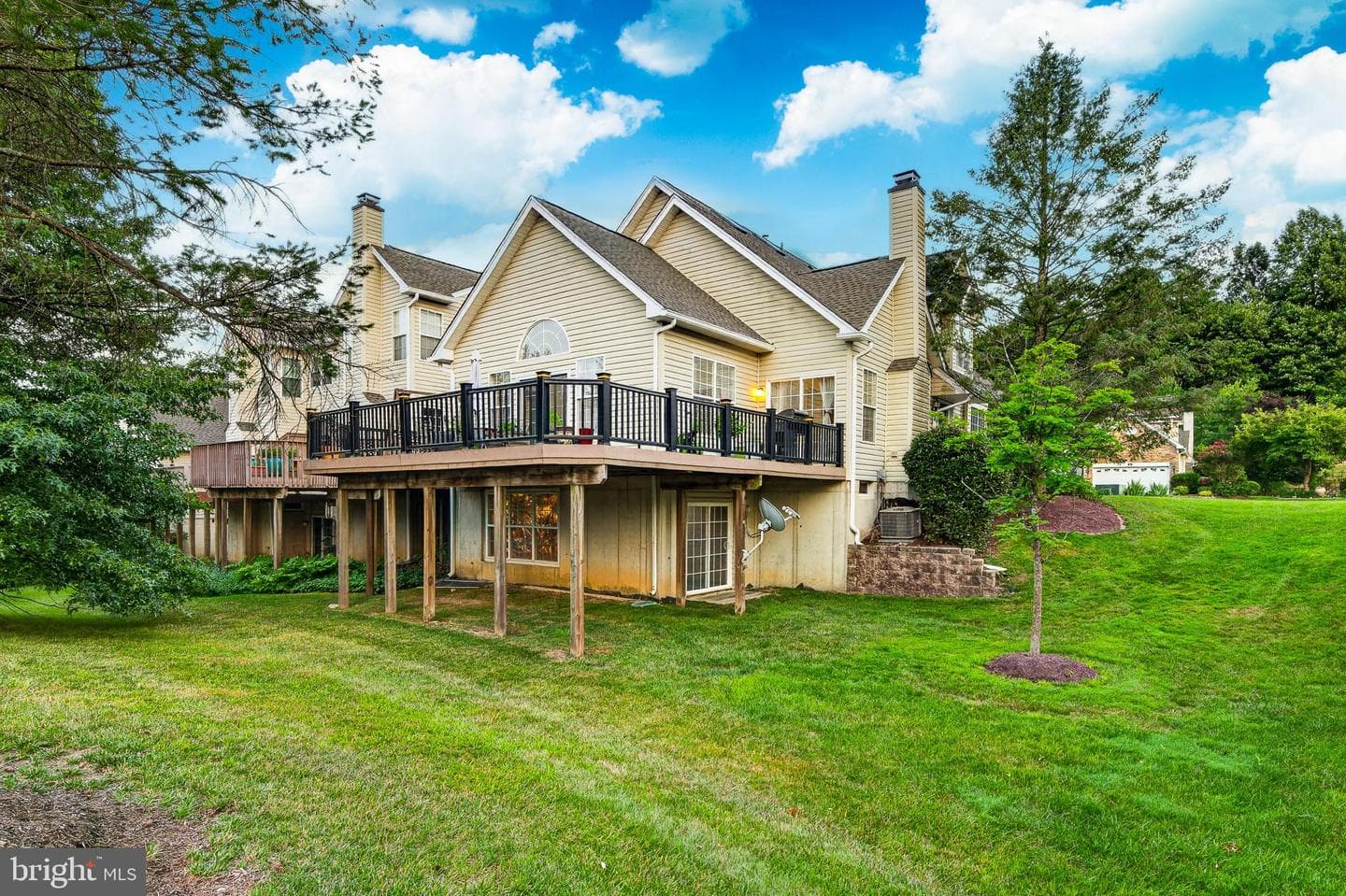 247 Silverbell Court photo 54