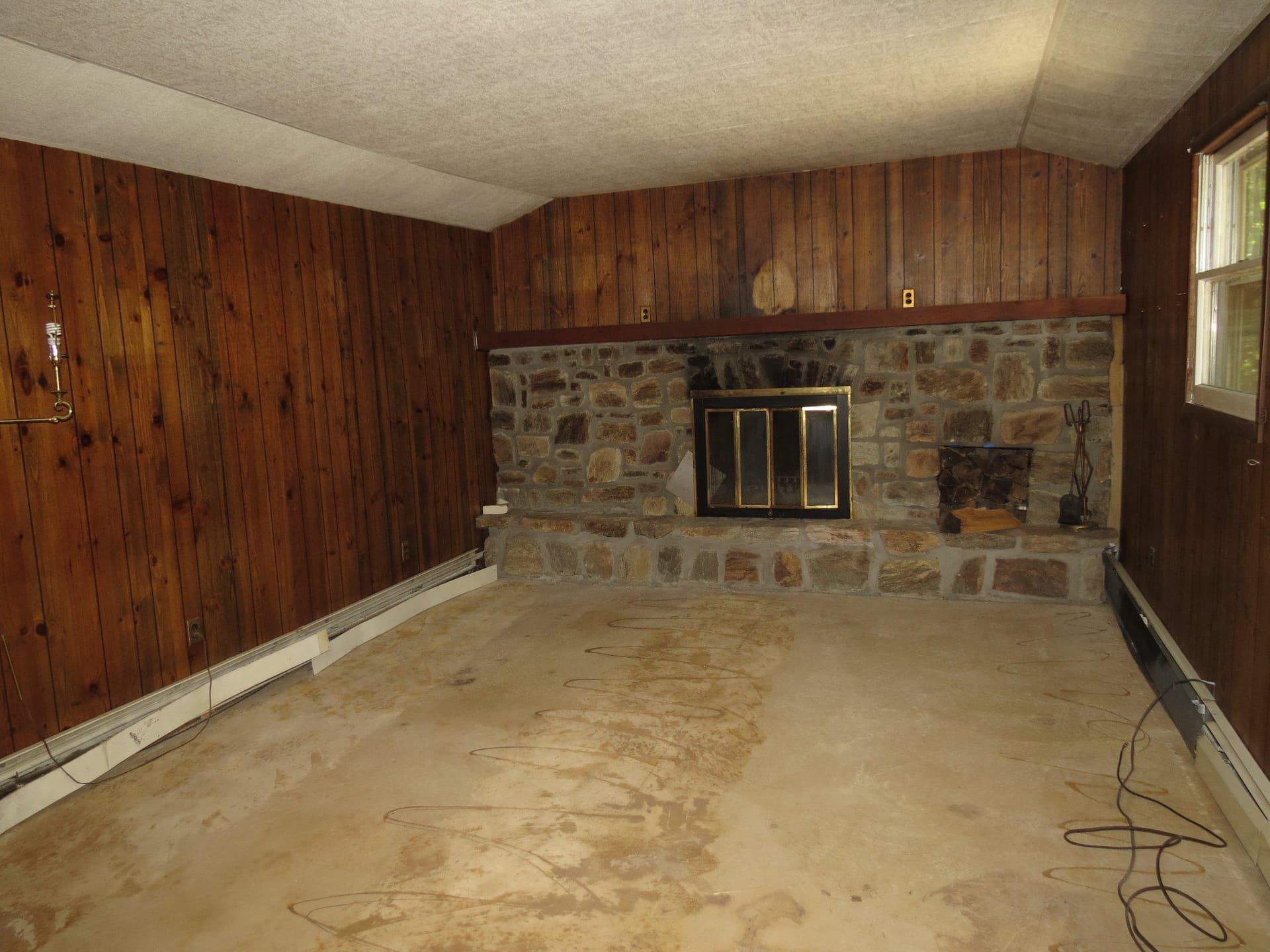 1200 N Manor Road photo 28