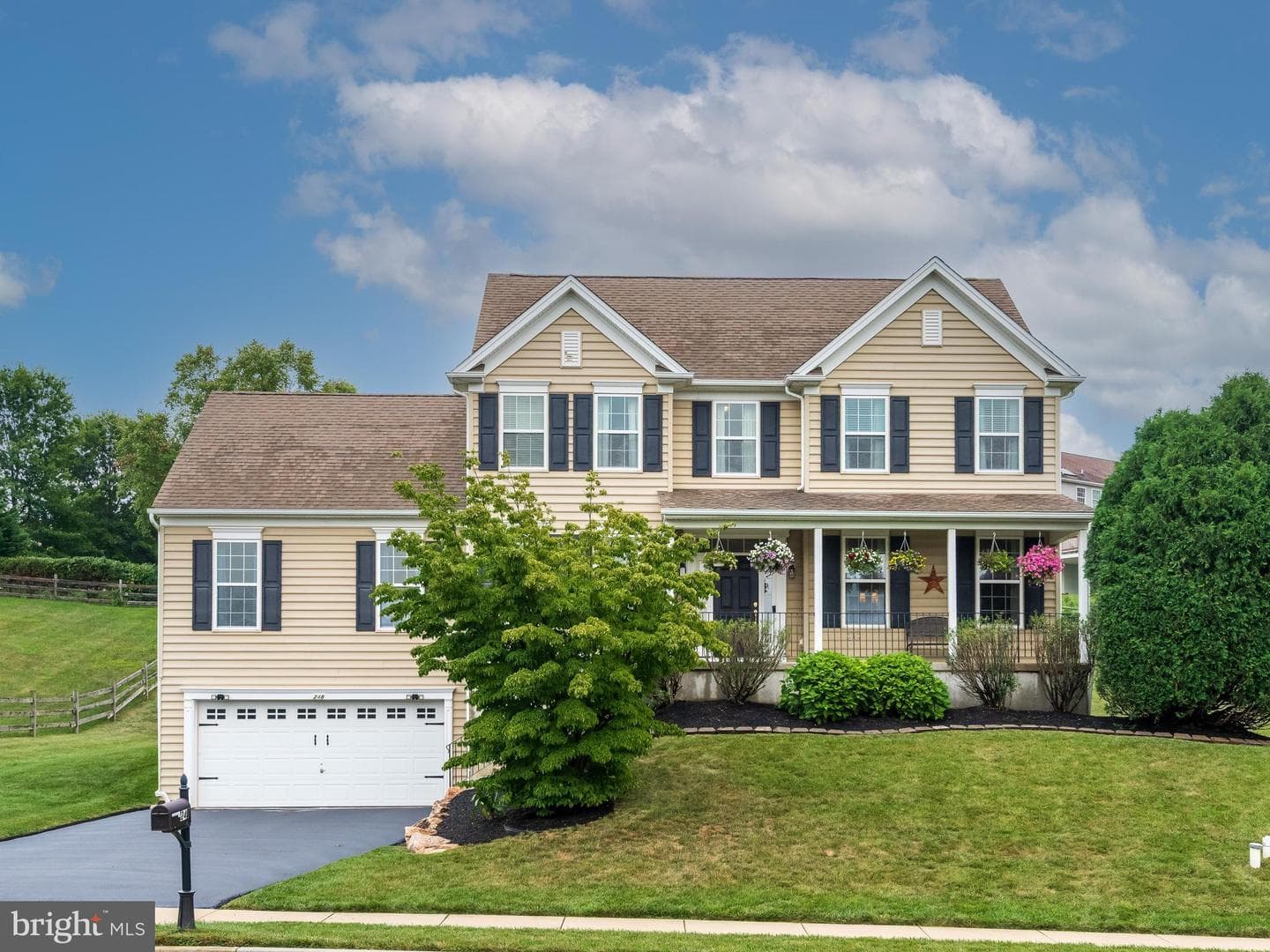 248 Coleridge Lane photo 1