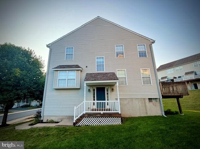 635 Onward Avenue photo 1
