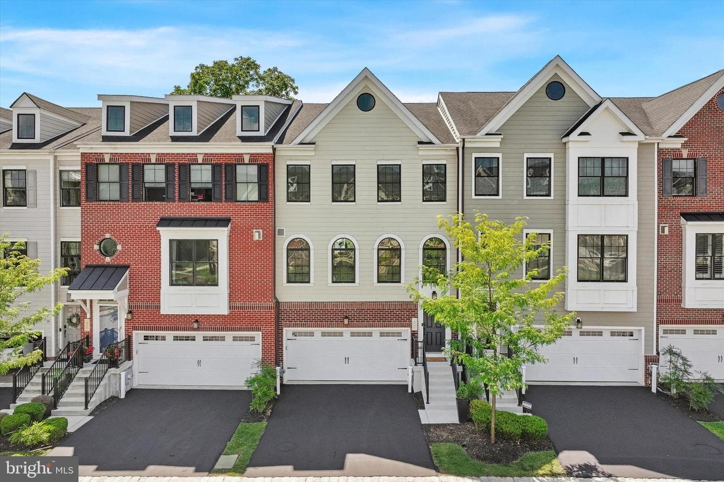 30 Parkview Circle photo 1