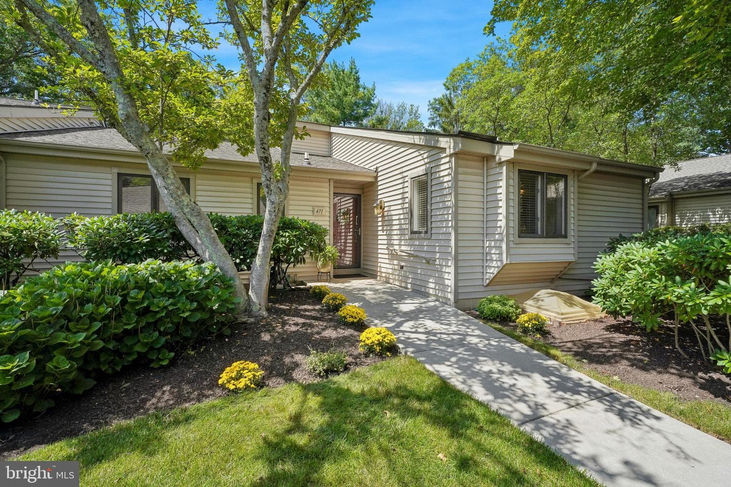 471 Eaton Way #471 photo 1