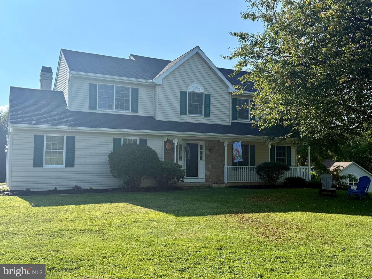 207 Veterans Drive photo 1