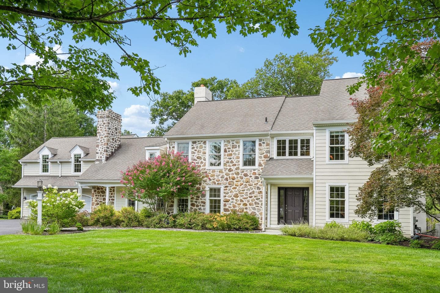 409 Chester Road photo 1
