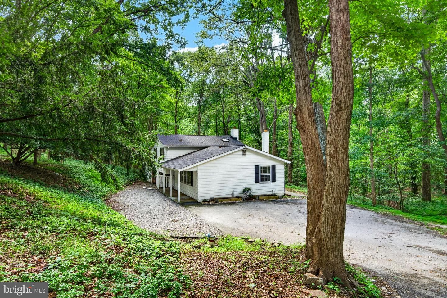 1533 Sylvan Drive photo 1
