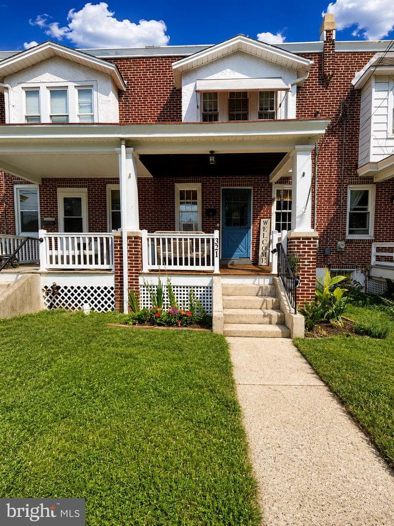 321 4th Avenue photo 1