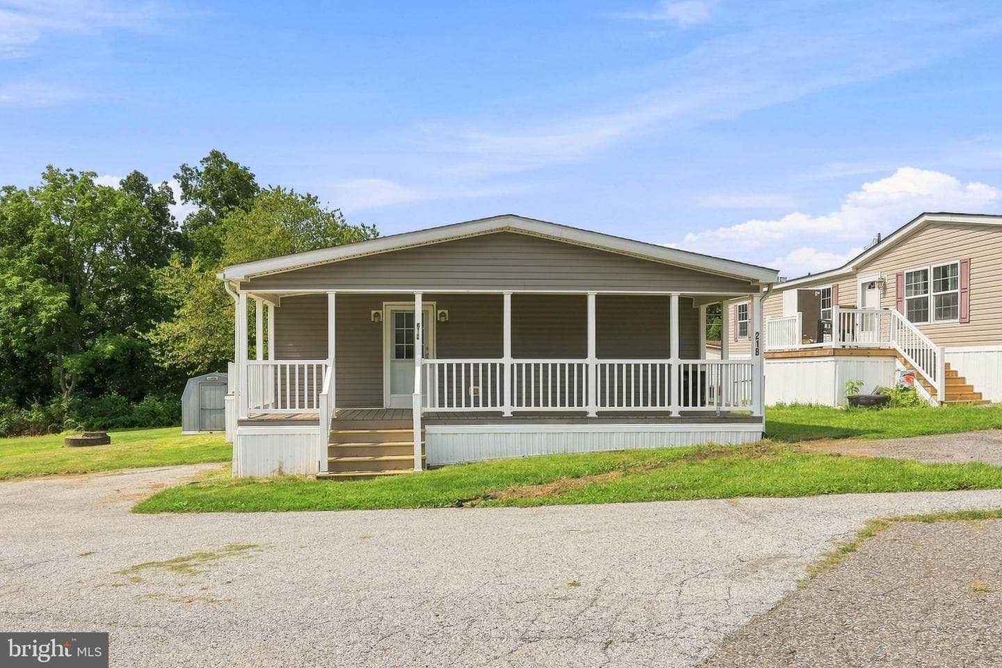 218 Michael Road photo 1
