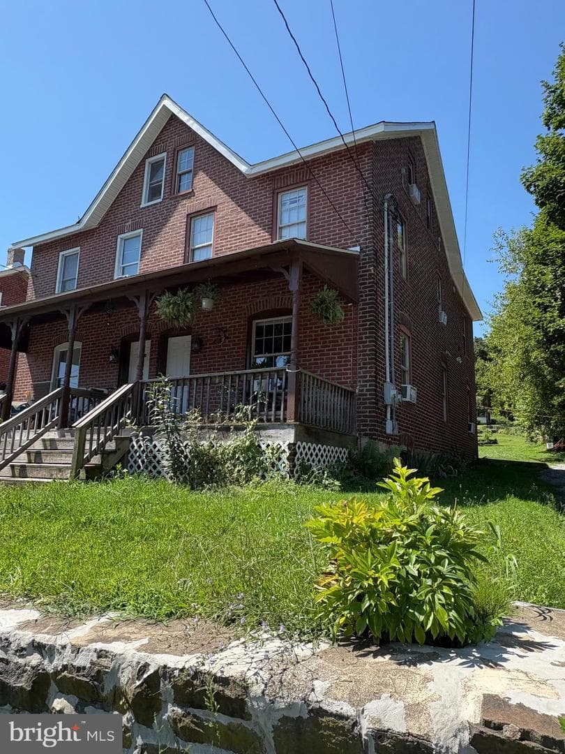 121 Brandywine photo 1