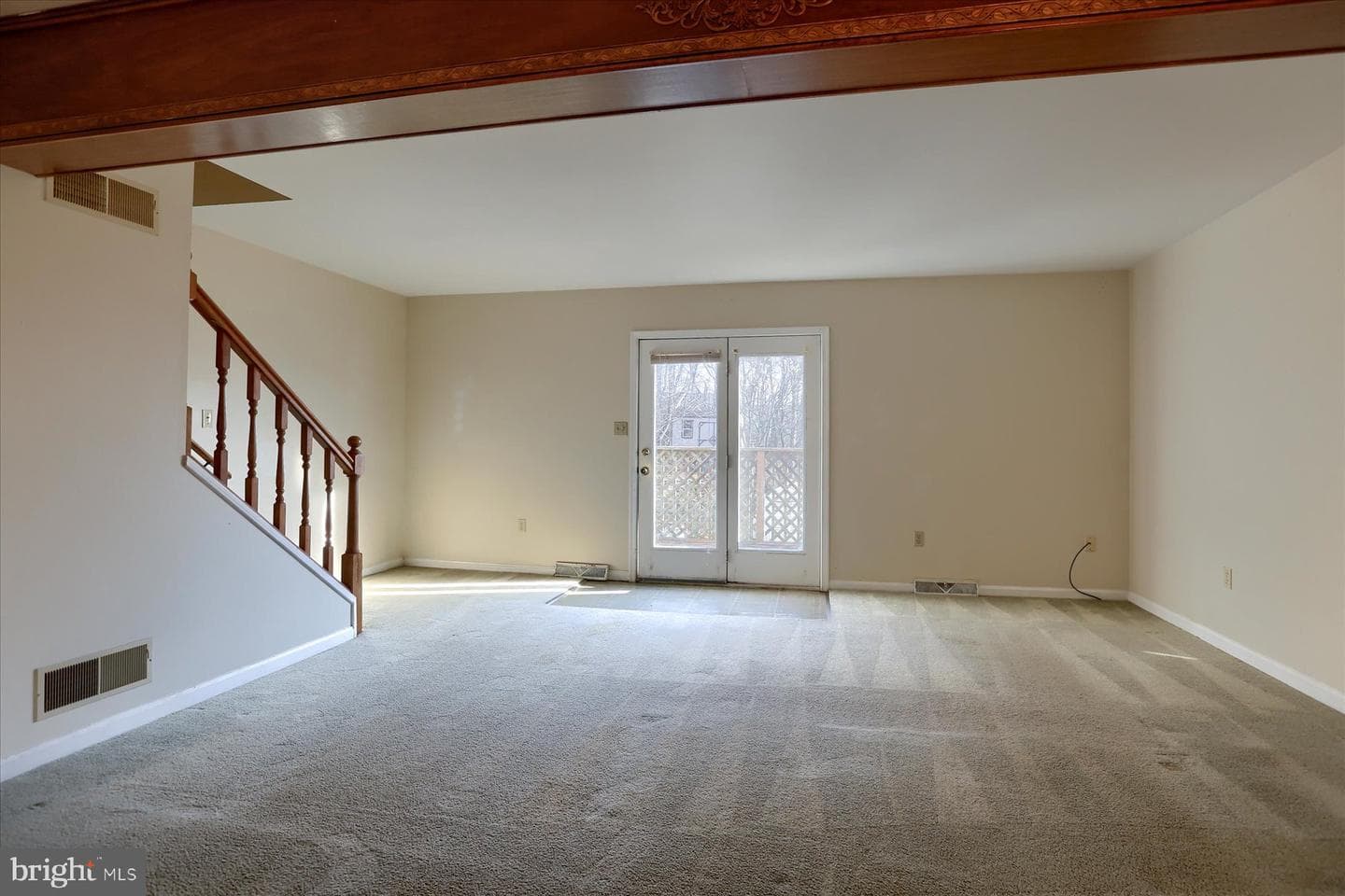 265 Worcester Avenue photo 7