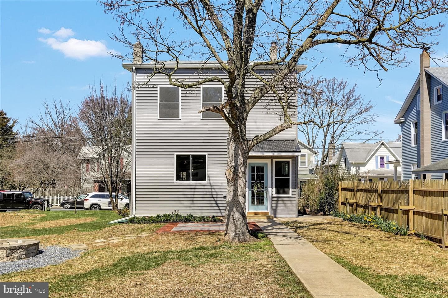 307 W 2nd Street photo 32