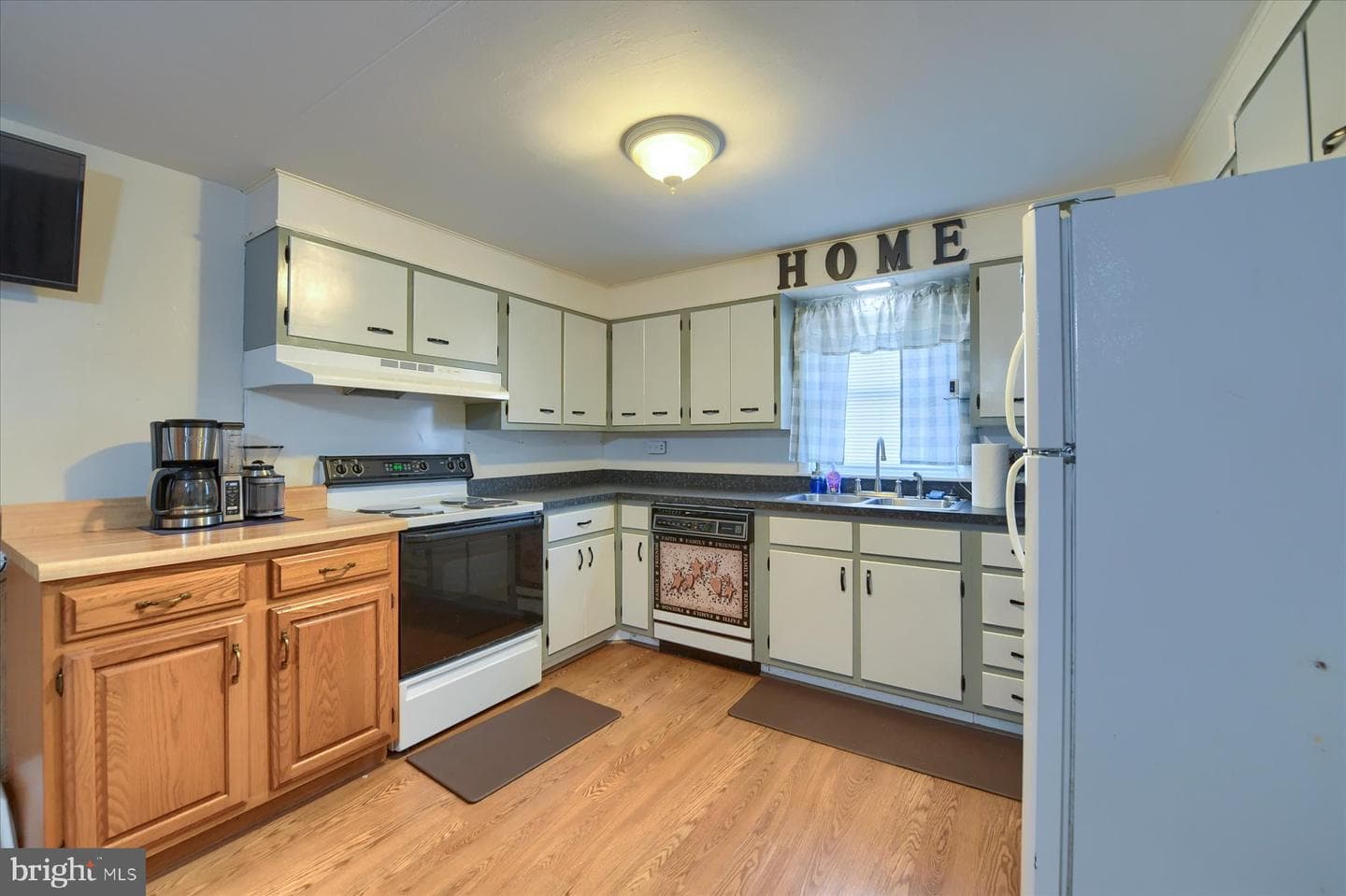 1600 Fishing Creek Valley Road photo 15