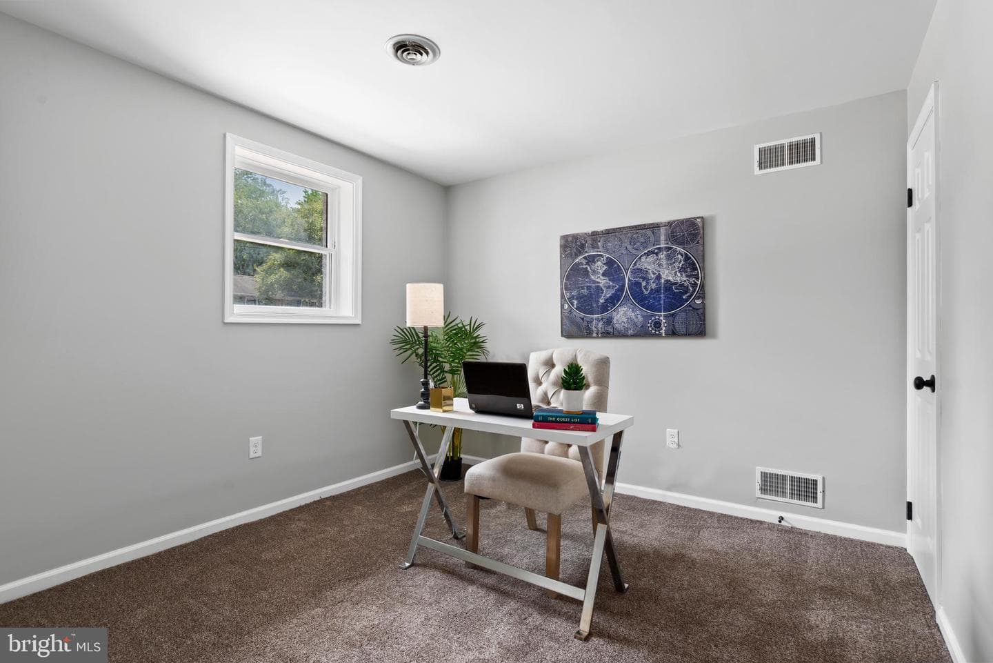 5714 Kenwood Avenue photo 29