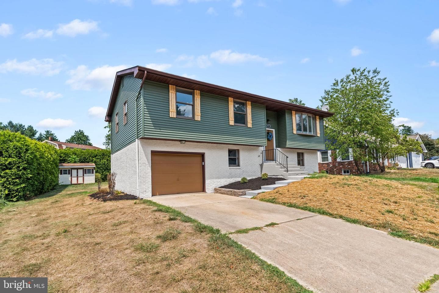 5714 Kenwood Avenue photo 3