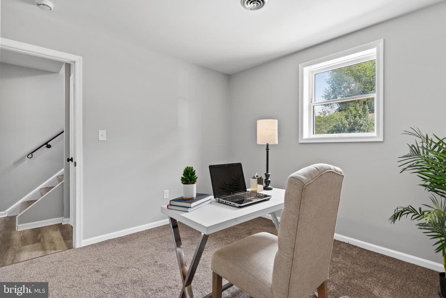 5714 Kenwood Avenue photo 30