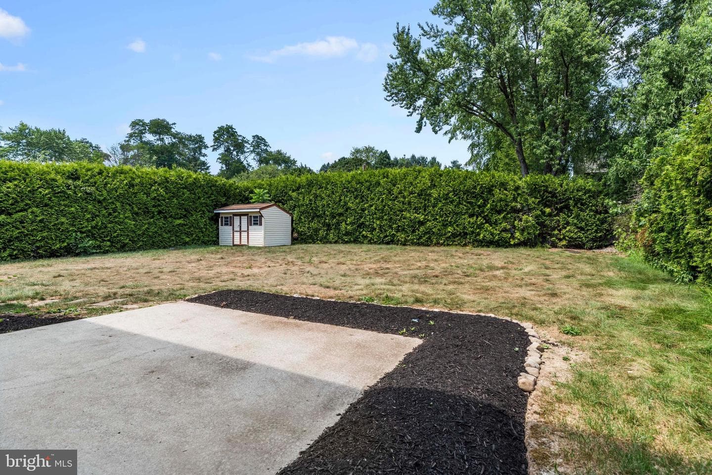 5714 Kenwood Avenue photo 33