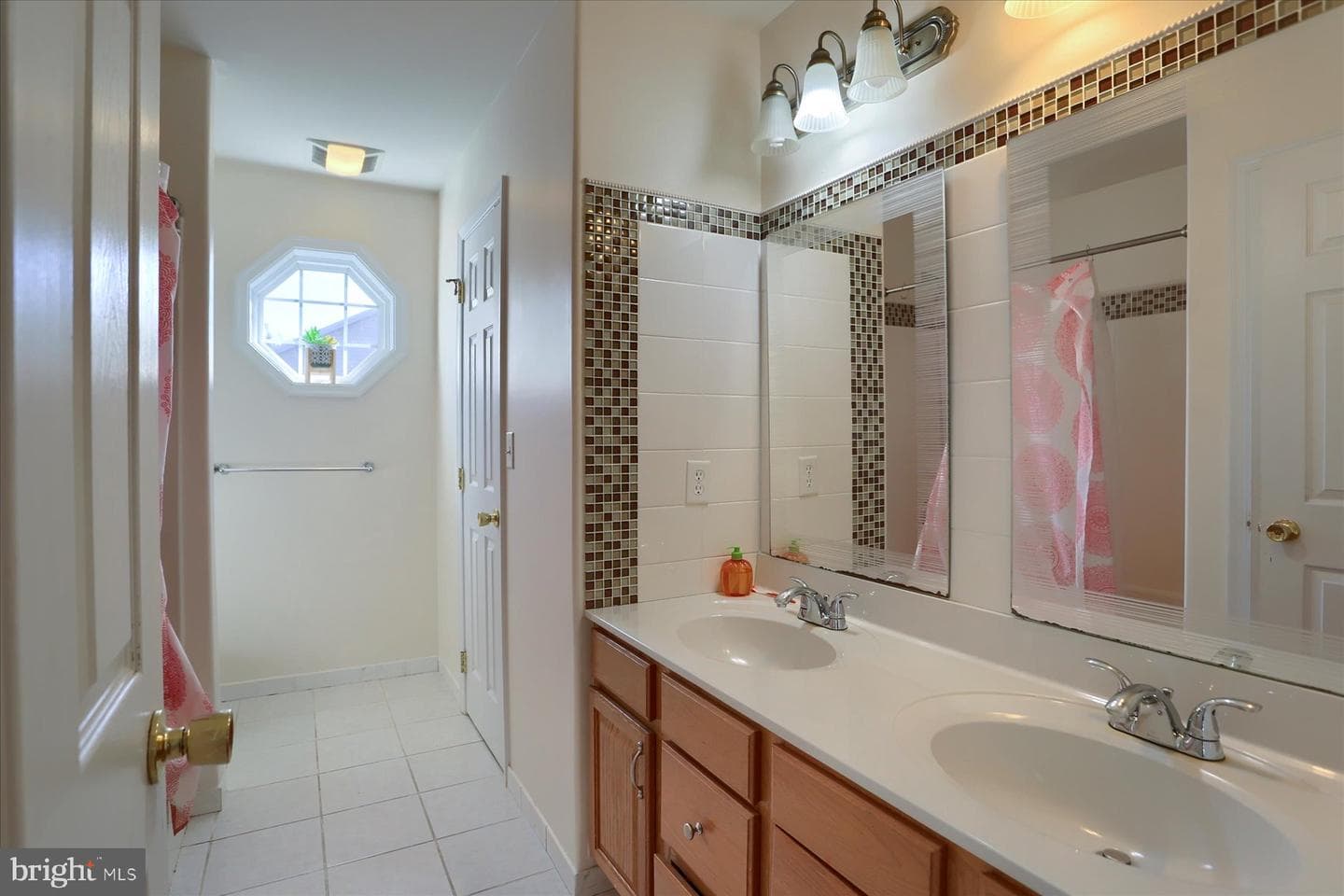 478 Princeton Road photo 22