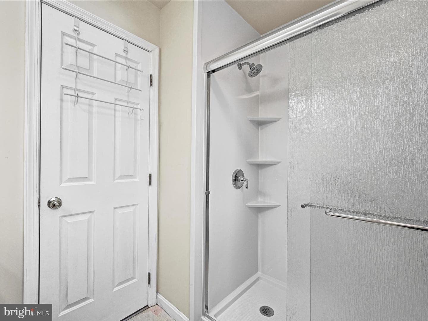 815 Zermatt Drive photo 22