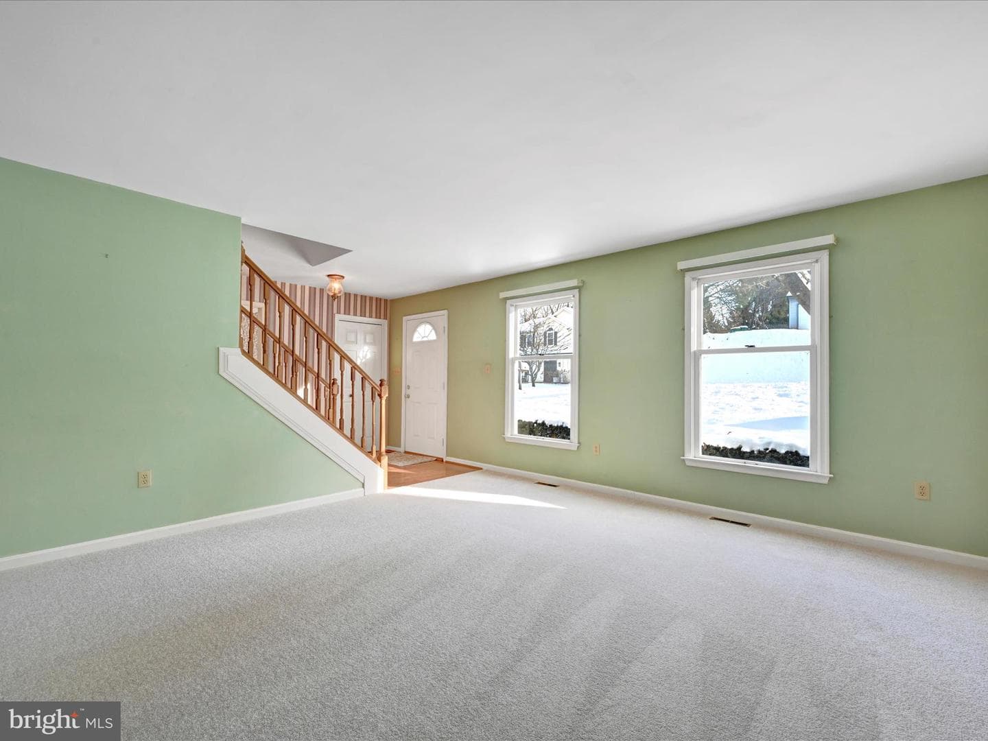 815 Zermatt Drive photo 5