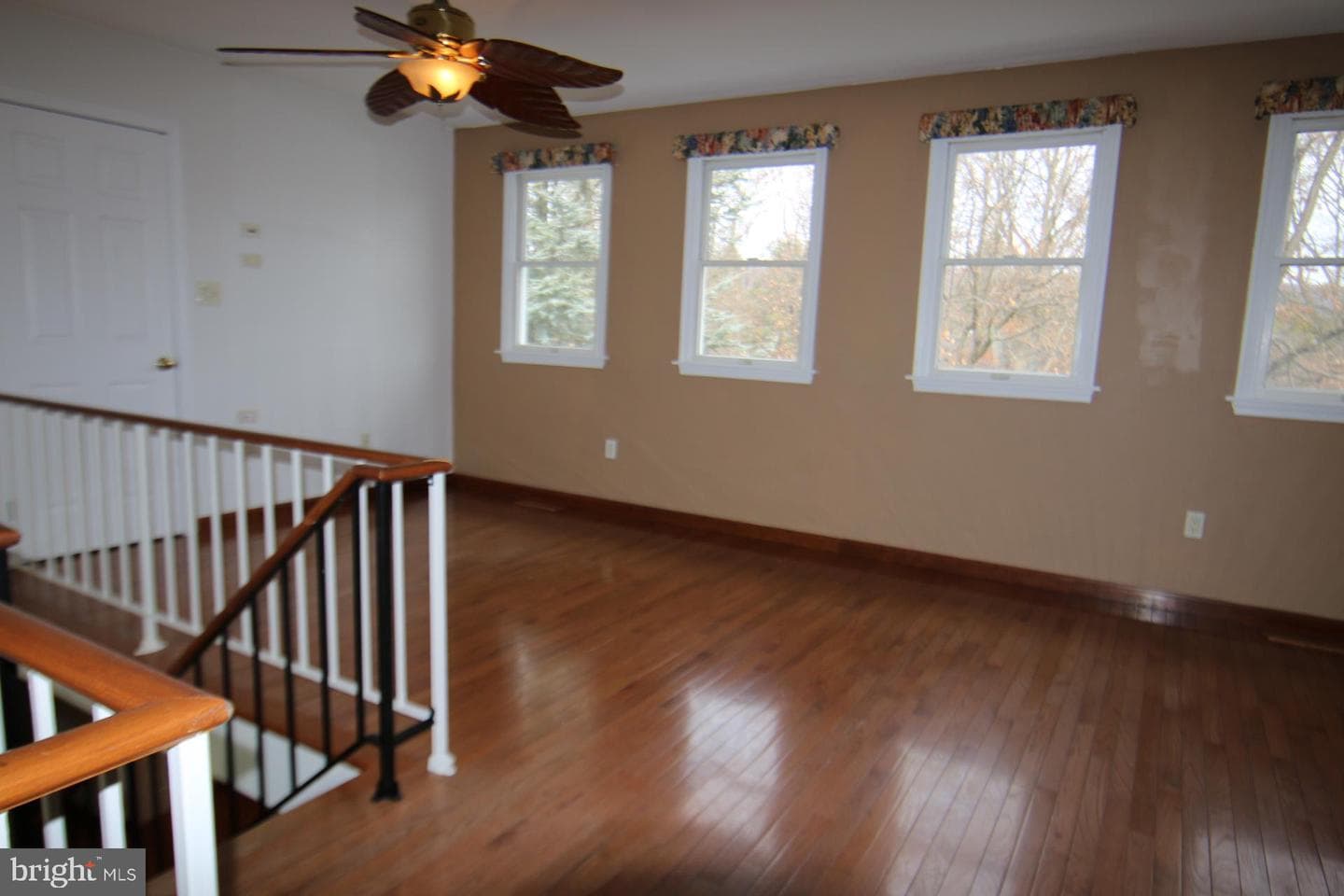 2139 Sycamore Drive photo 15