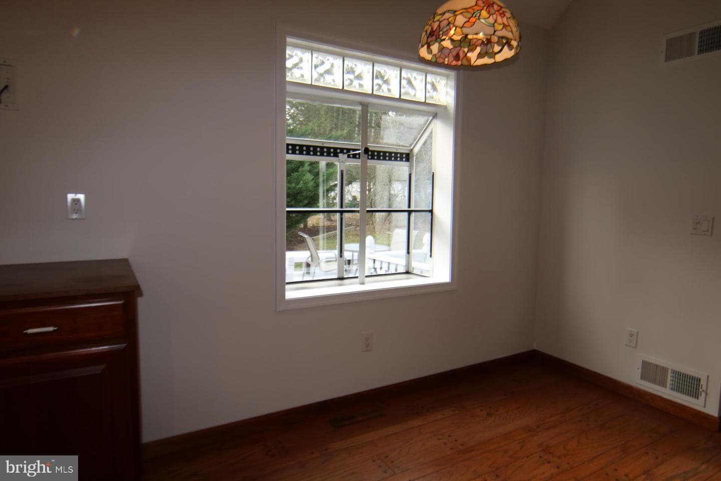 2139 Sycamore Drive photo 24