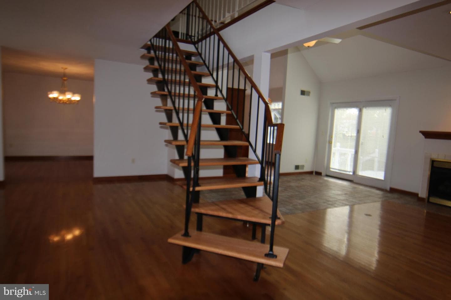 2139 Sycamore Drive photo 45