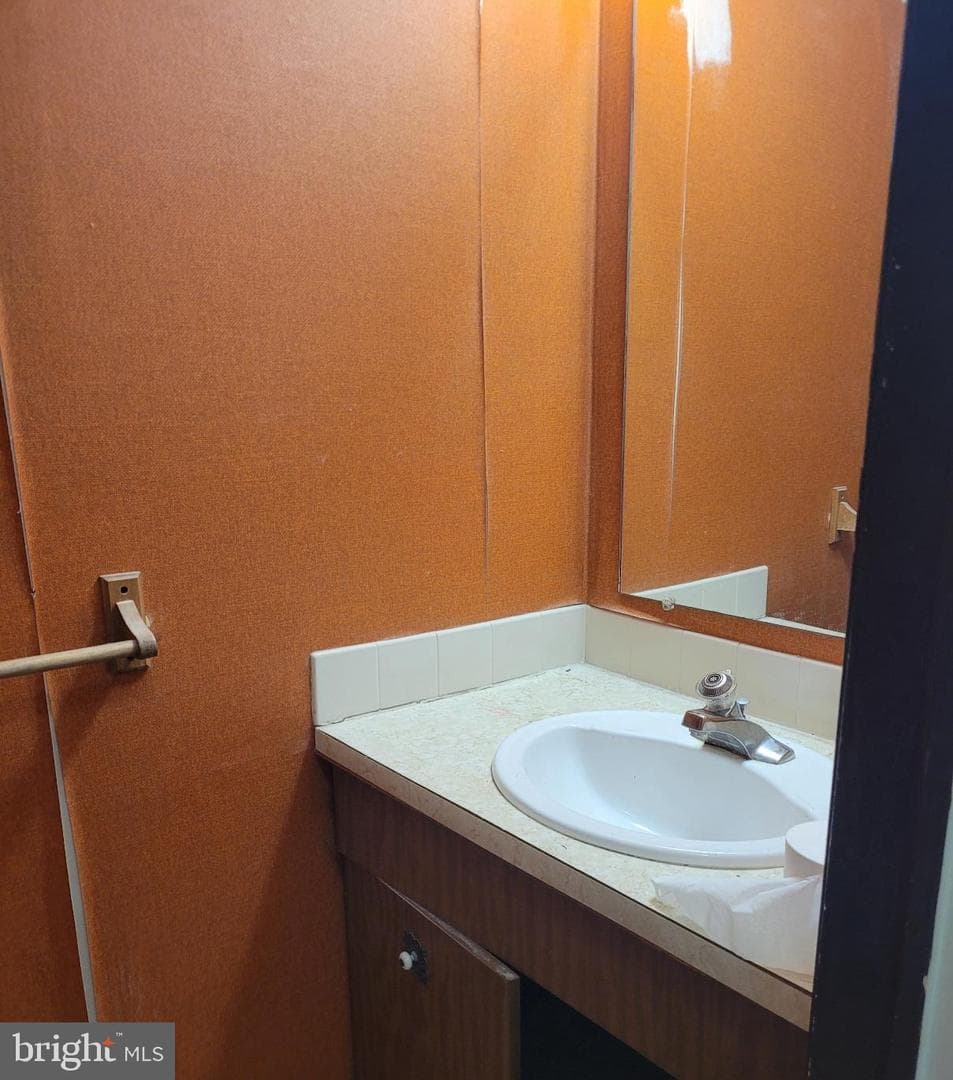 4471 Brooksvale Court photo 9