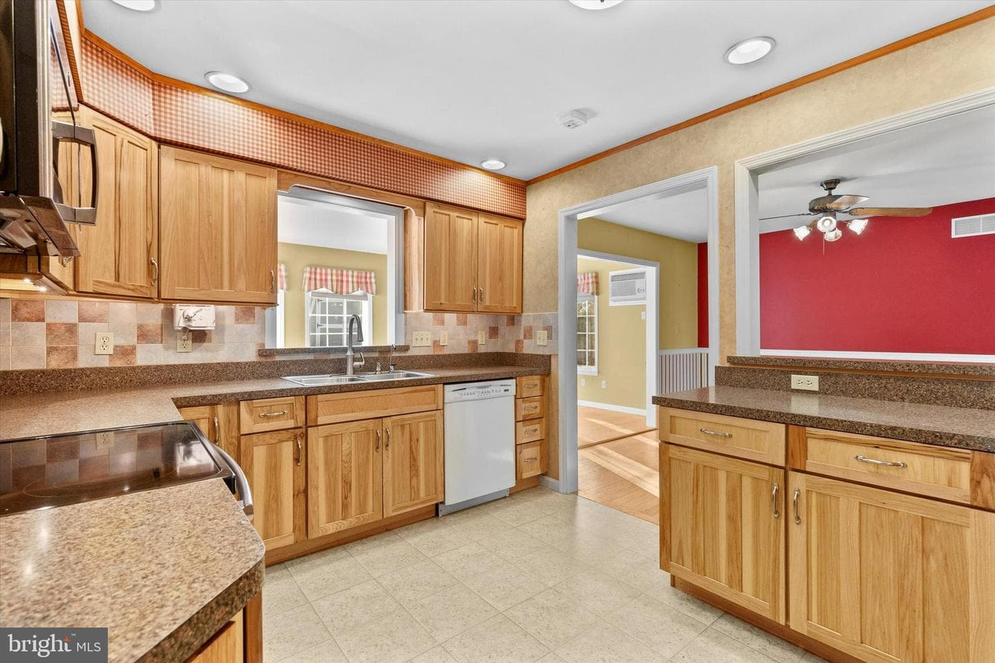 123 Circle Drive photo 12