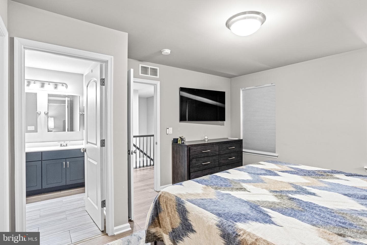 109 High Pointe Drive photo 18