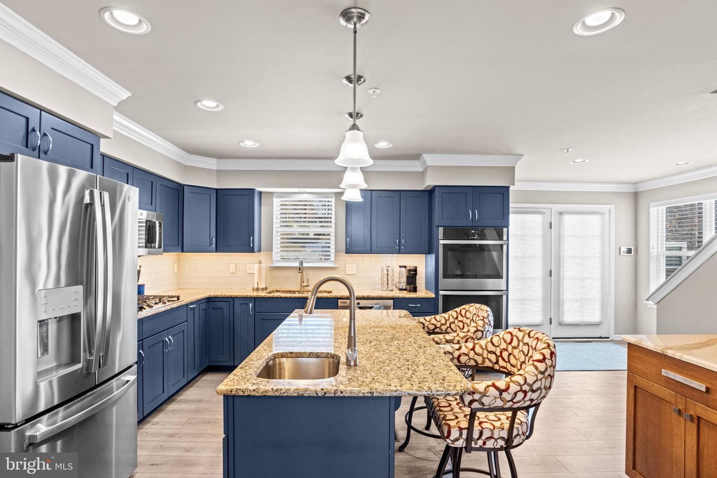 109 High Pointe Drive photo 4
