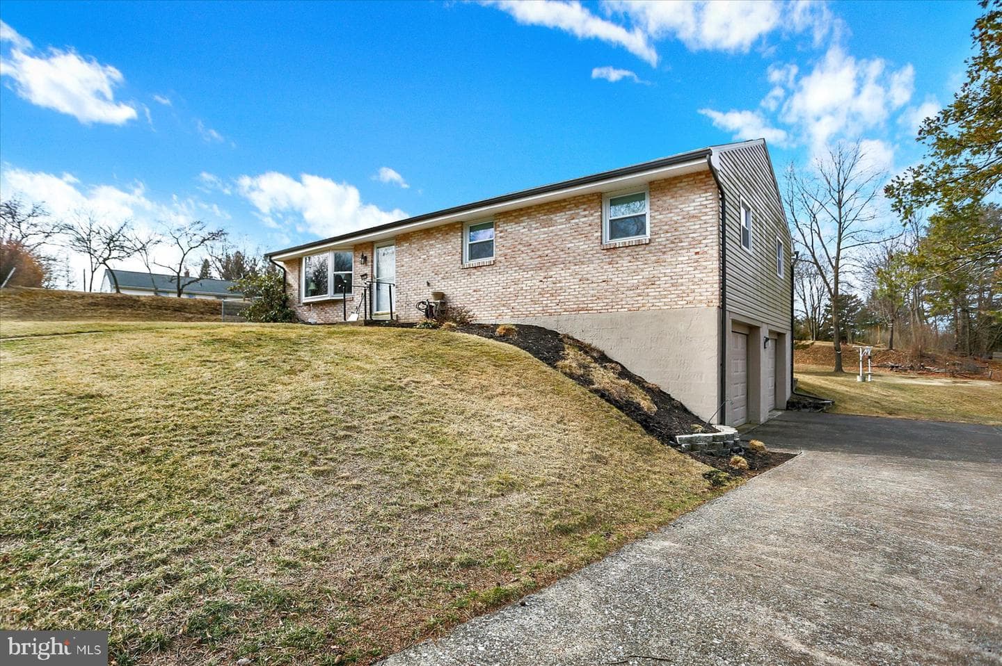 5631 Akron Drive photo 36