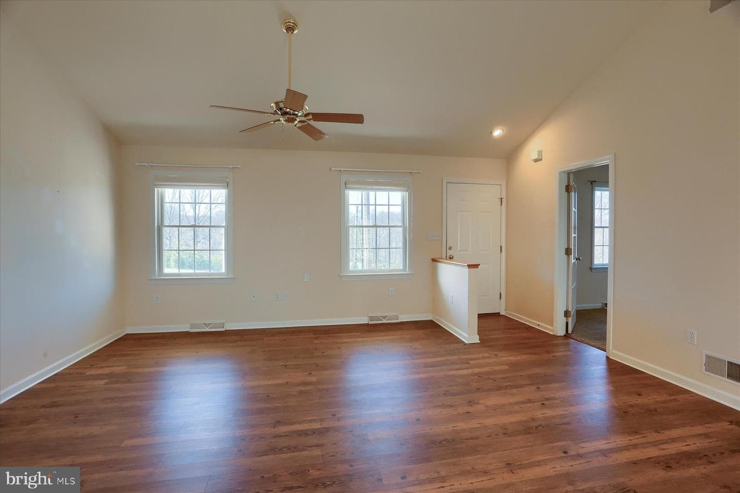 937 Debra Drive photo 8
