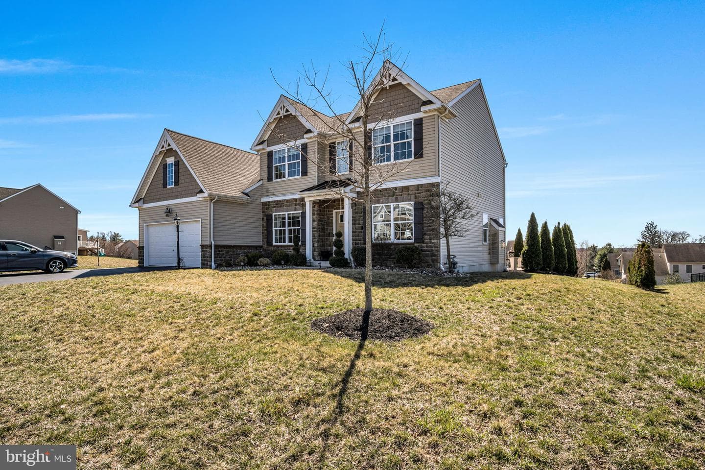 7314 Stoneridge Circle photo 2