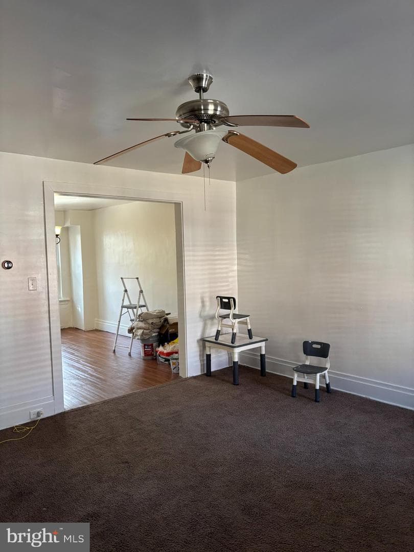 2045 Zarker Street photo 15