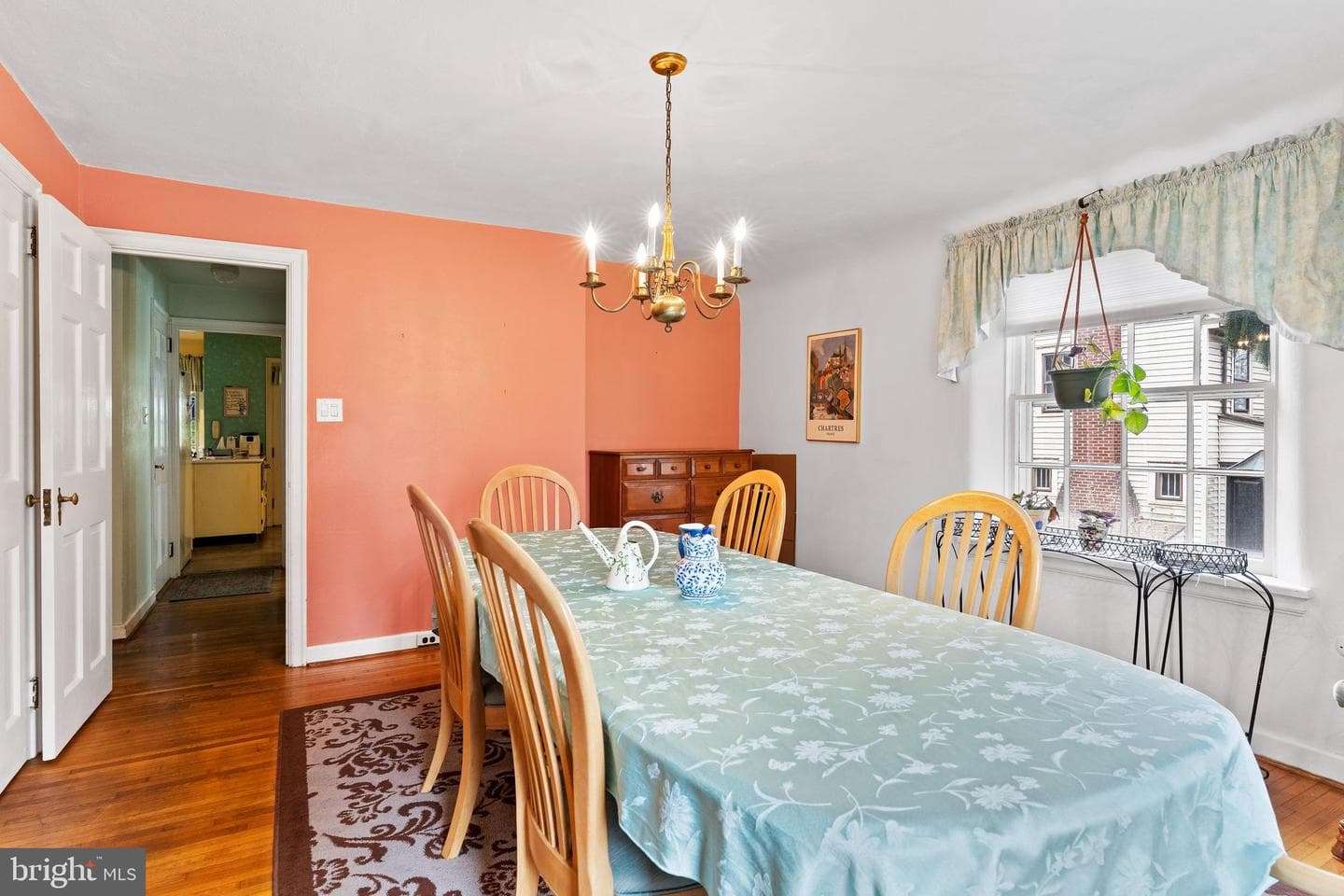4033 Lexington Street photo 19