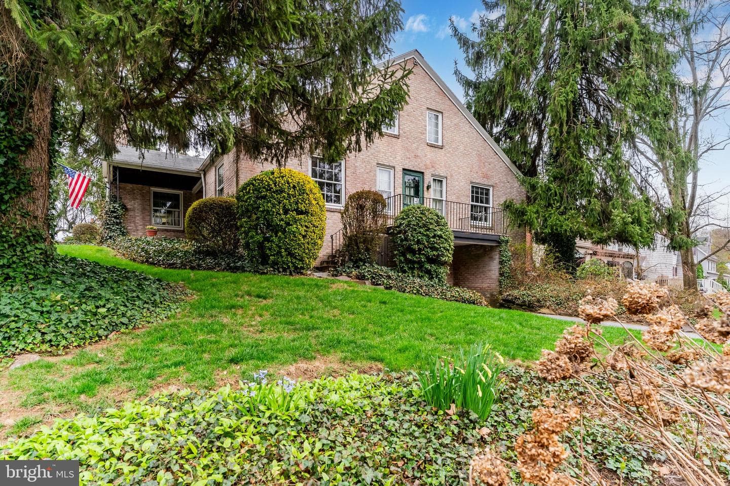 4033 Lexington Street photo 2